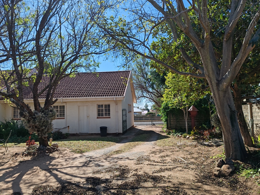 4 Bedroom Property for Sale in Vredefort Free State